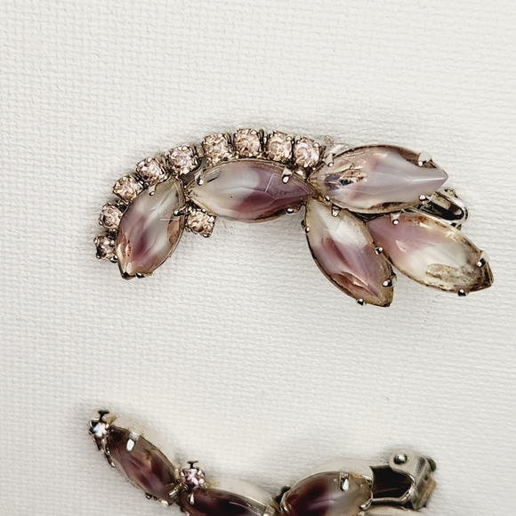 Vtg Pale Purple Navette Marquise Rhinestone Silver Tone Clip Earrings Crawler - Picture 3 of 6